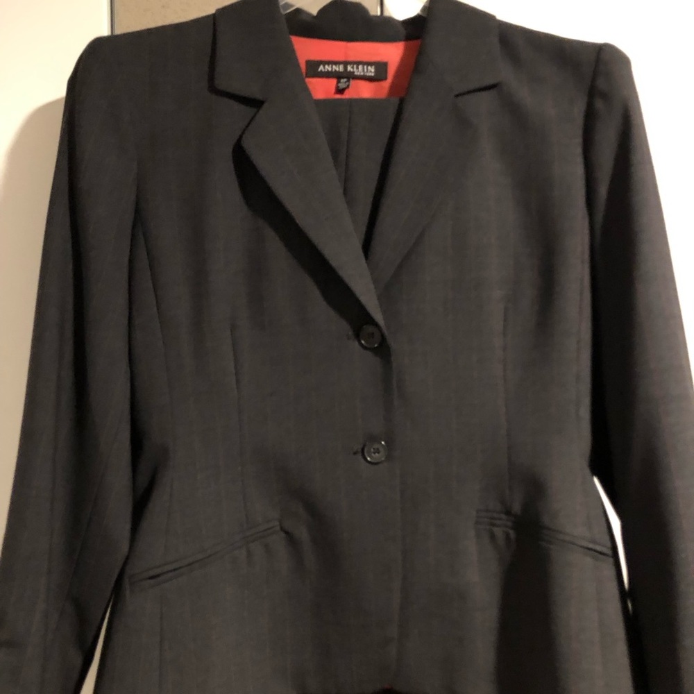 Ann Taylor Womens Suit, Worn Once